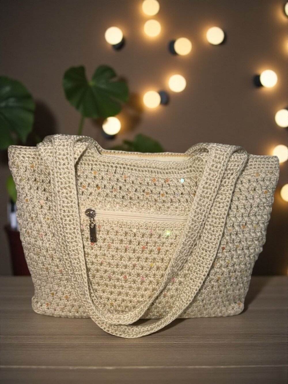VTG The Sak Leaf Crochet Pearl Sequin Shoulder Bag Ivory Front Zip Carryall Hobo